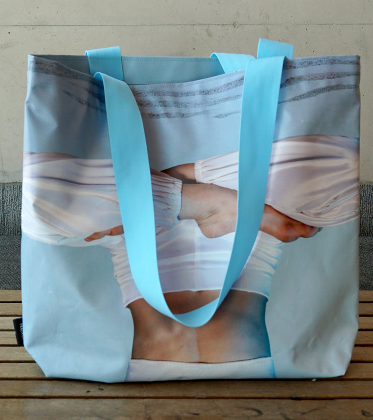 FRAENCK x Introdans: Shopper Guus